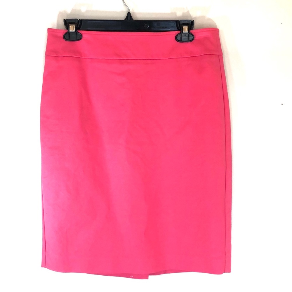Ann Taylor - Pink Pencil Skirt